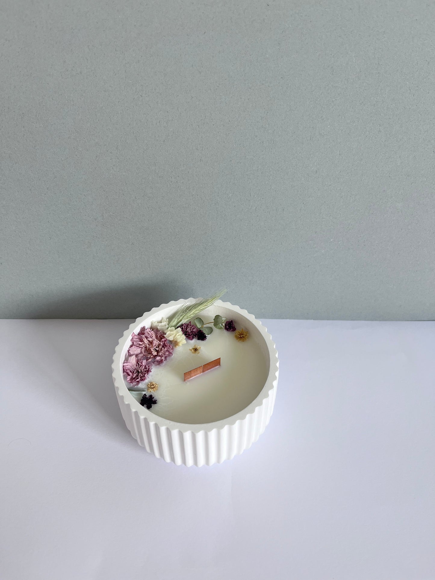 Vela Perfumada - Delicadeza do Minimalismo